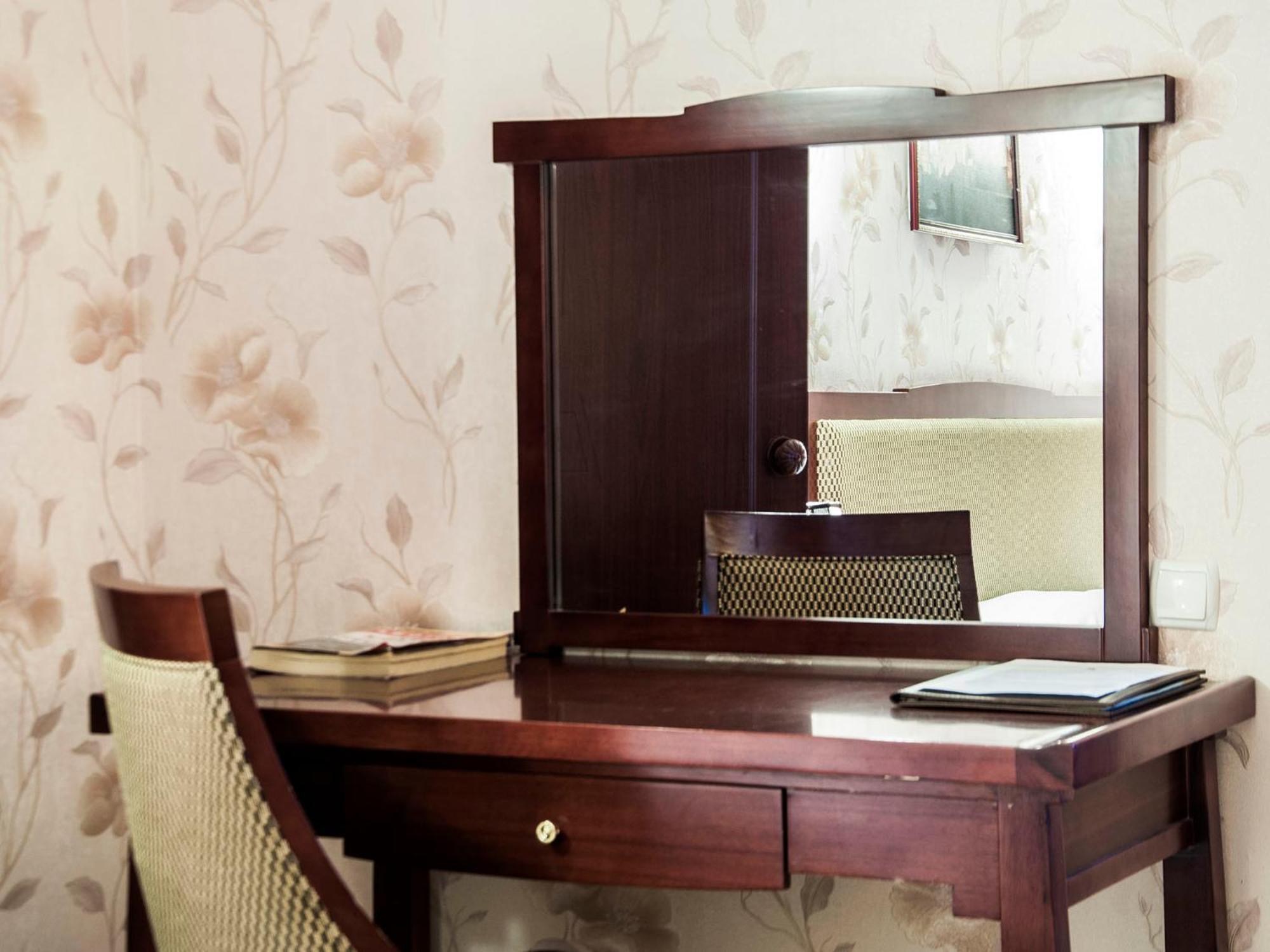Golden Valley Hotel Taszkent Zewnętrze zdjęcie