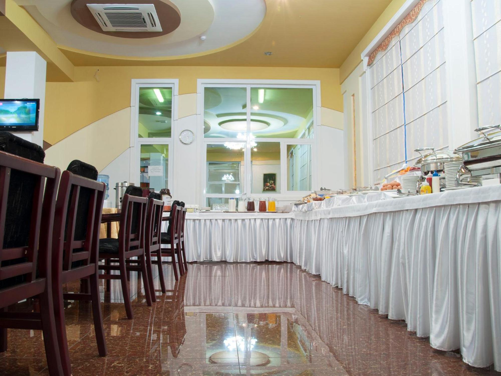 Golden Valley Hotel Taszkent Zewnętrze zdjęcie