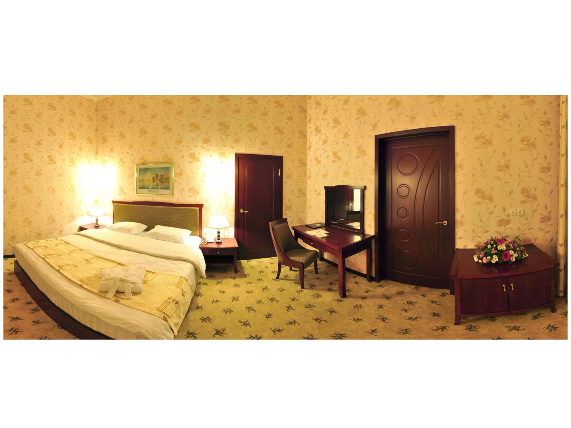 Golden Valley Hotel Taszkent Zewnętrze zdjęcie