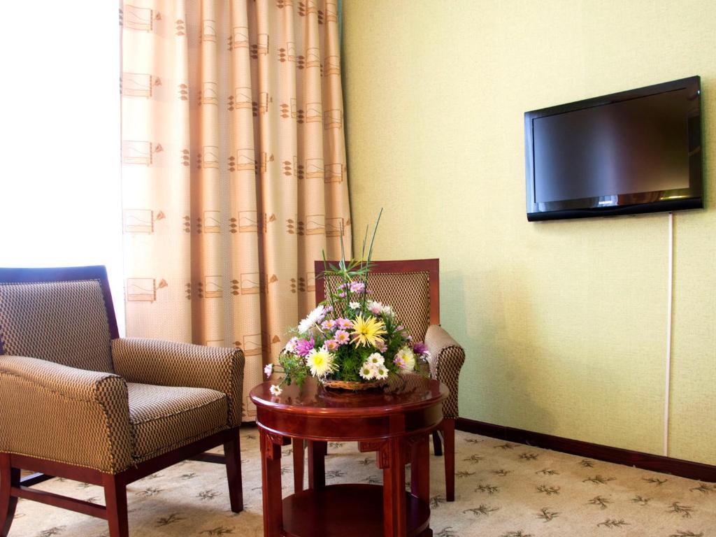 Golden Valley Hotel Taszkent Pokój zdjęcie